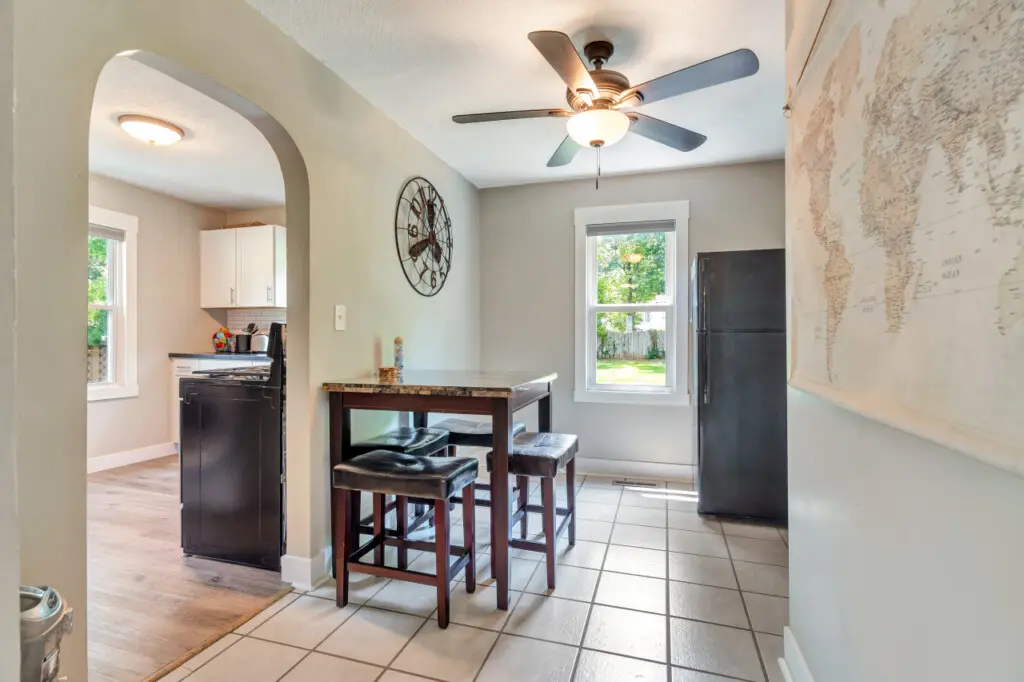 59444 165408 fr5DOQwBl5HUVJx zlVc lUmWVqUUL3blzi4OcSgTcY 648c82ecb7826.jpg