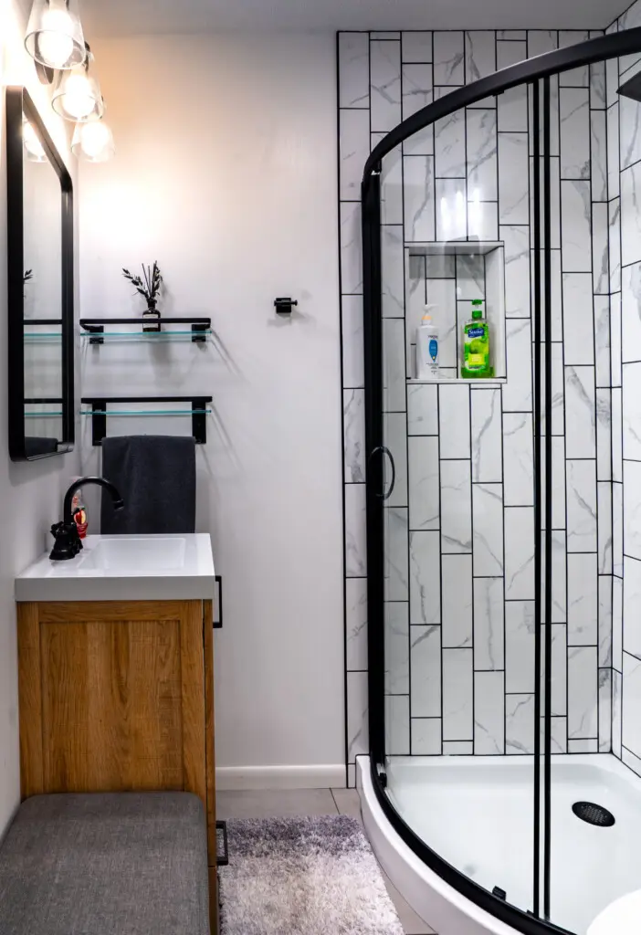 59444 301143 oQBgNla8aU7984aNGIKqlwgWFTvgjaK8Vdv3ABjF Gc 67647b300b336.jpg