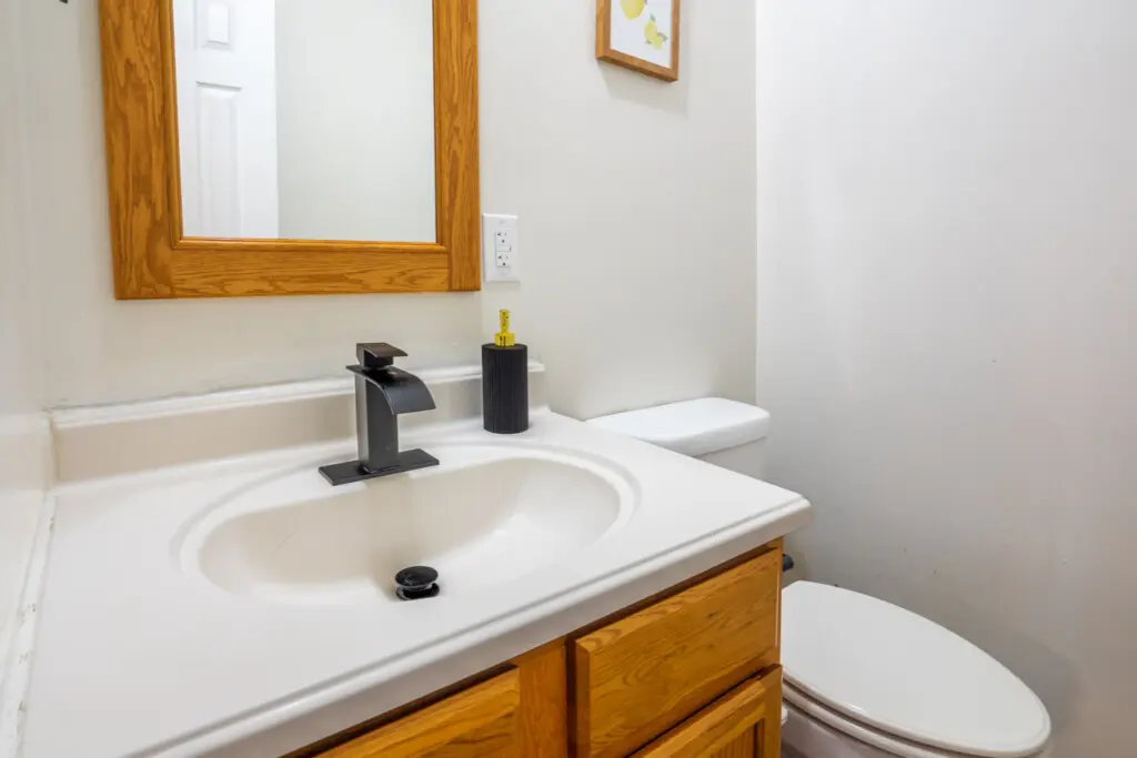 59444 338697 v3lY D6YJK0QVP 4bEjYZvYZOJptwB9PXXQAUPtp24 67952d3966634.jpg